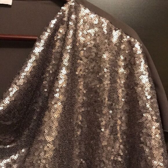 NWT Halston Dark Grey Sequin Blouse - Size Small - Picture 3 of 7